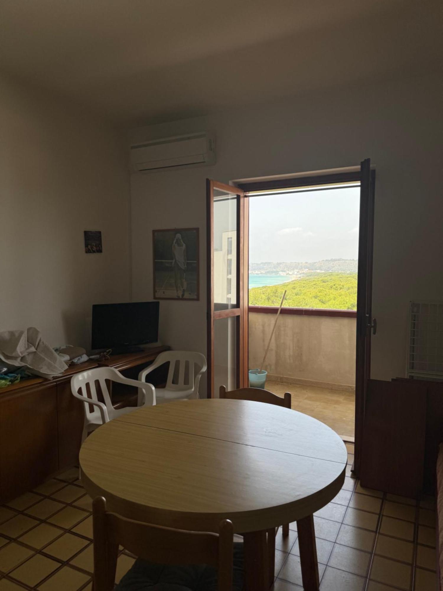 La Playa Rivabella Apartment Bagian luar foto